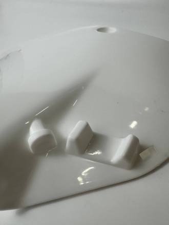 Щиток передний Hasky F5 белый