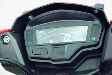 Мотоцикл дорожный ROCKOT SPECTRUM 150 (красный глянцевый, ЭПТС) MSD