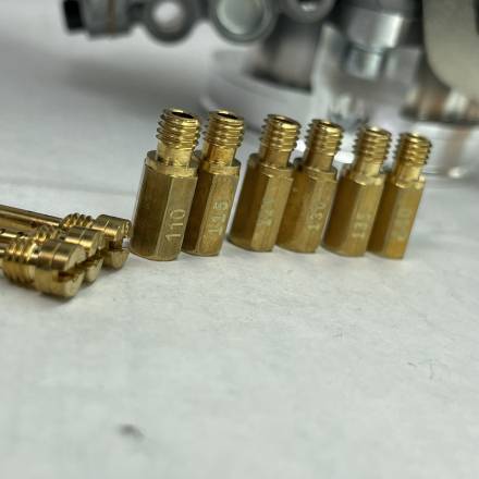 Карбюратор Keihin FCR35