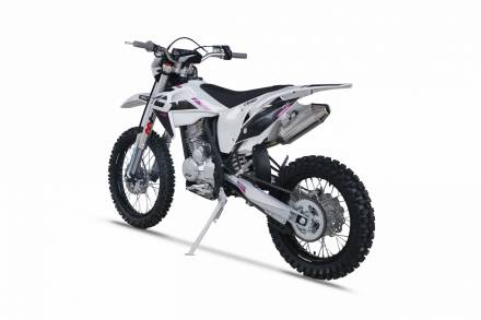 Мотоцикл BRZ H5 CB150 19/16 MSD