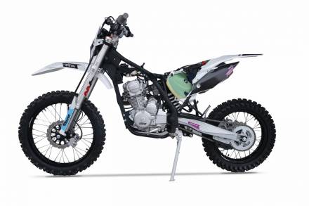 Мотоцикл BRZ H5 CB150 19/16 MSD