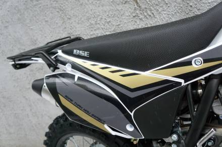 Эндуро / кроссовый мотоцикл BSE Z3 21/18 Gold Black (125) MSD